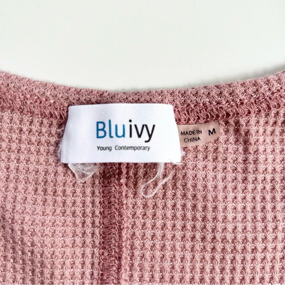 Lucy Avenue Short Sleeve Henley Top - Picture 9 of 9